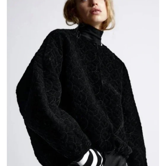 Zara Jackets & Blazers - Zara Black Button Down Quilted Velvet Bomber Jacket